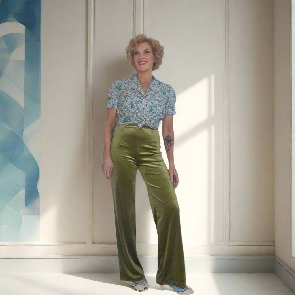 Mabel Main Velvet Wide Leg Pants - Chartreuse